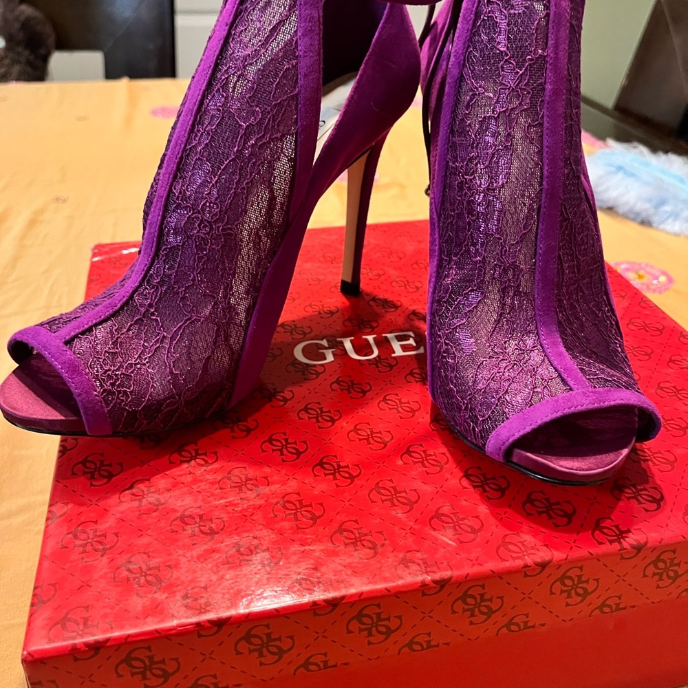Guess Purple Lace Peep-Toe Heels